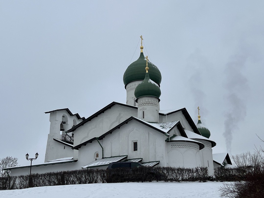 Потрясающая экскурсия. Мы прониклись и восхитились архитектурой псковских храмов