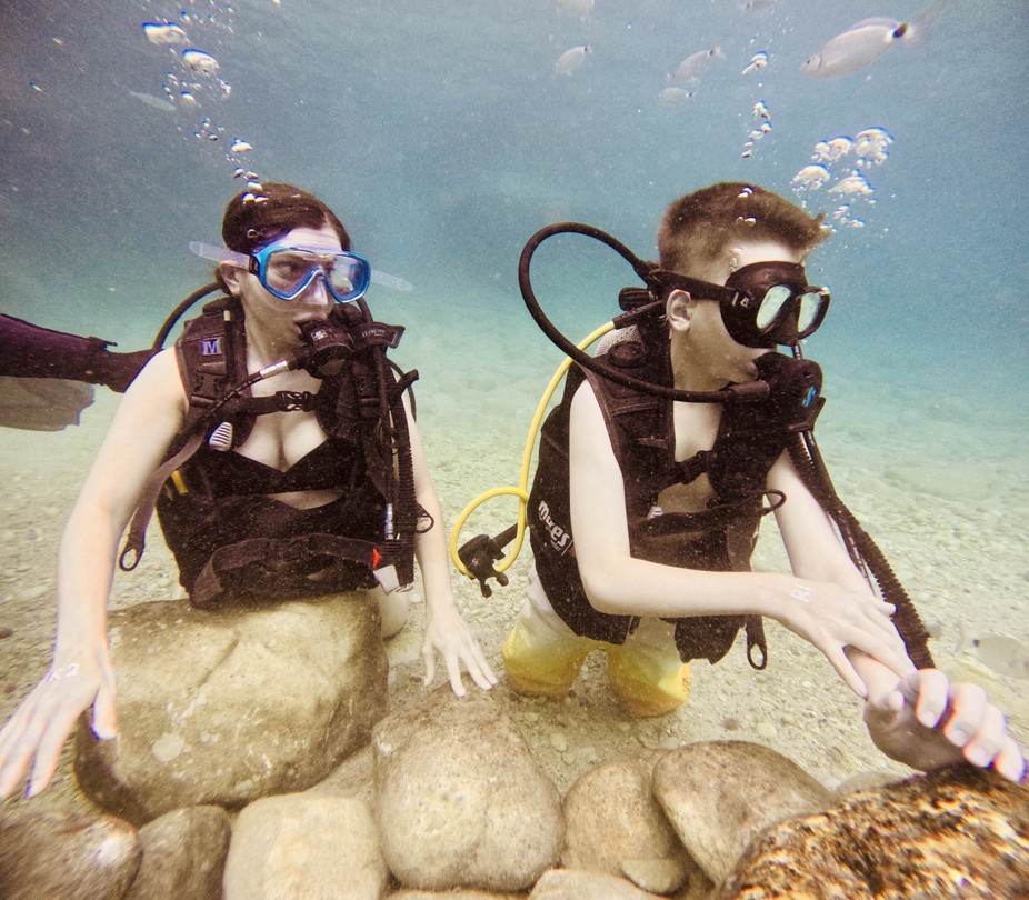 Были на дайвинге в Кемере в конце октября. Первое наше погружение. Волновались. Но все прошло на 5+!
