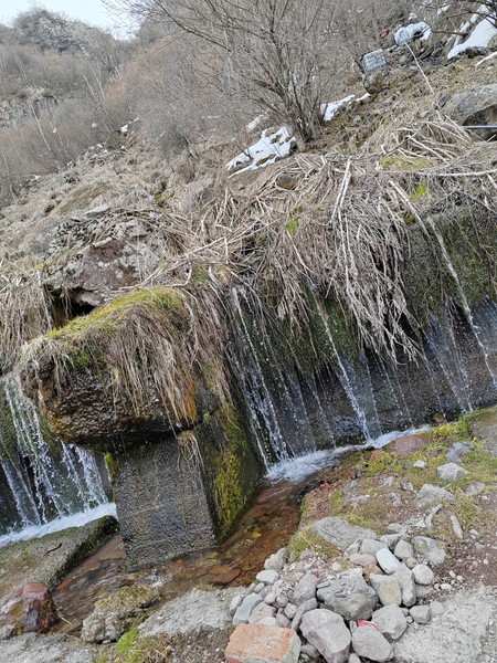 Это был по истине самый запоминающийся и красочный день в Тбилиси. Начиная от, не побаюсь этого