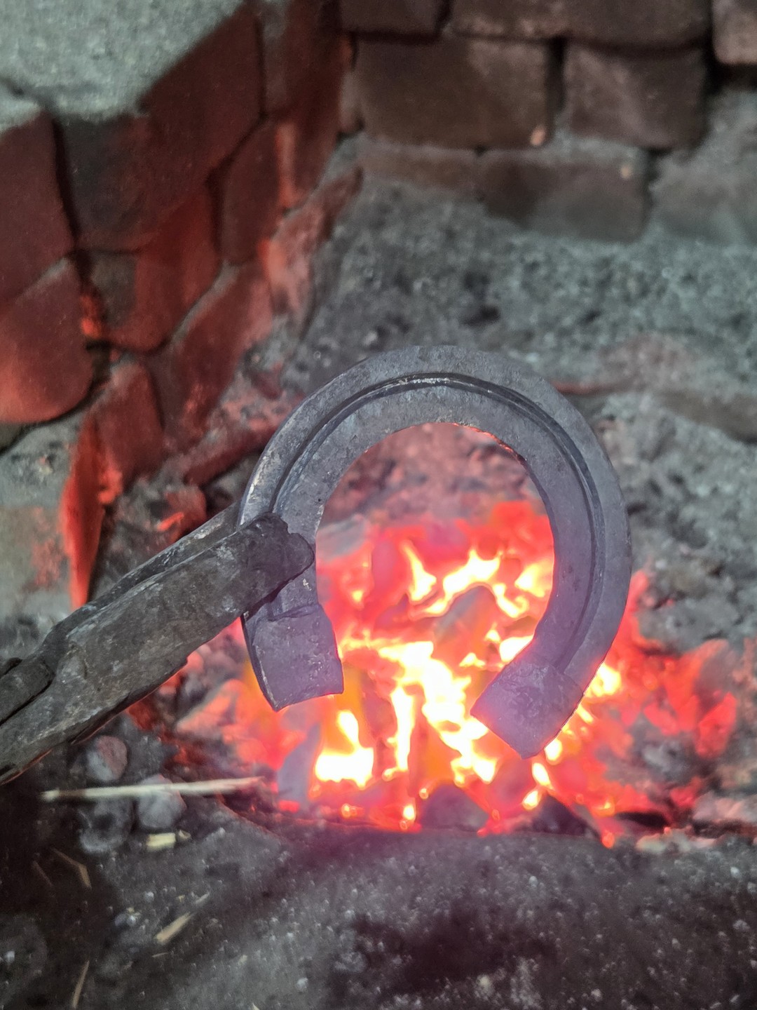 Необычный и живой мастер-класс в кузнечной мастерской
