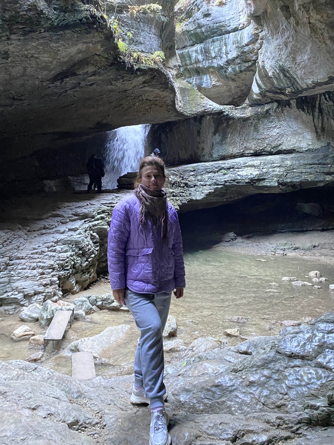 Замечательная экскурсия для любителей природы,горных пейзажей,террас,загадочных пустующих городов. Отличный мини-вэн Хонда,отличный интеллигентный гид Аслан,в стоимость включены