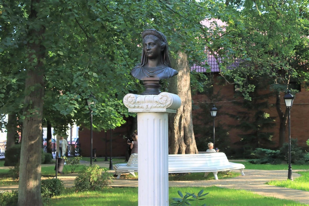 Сквер королевы Луизы