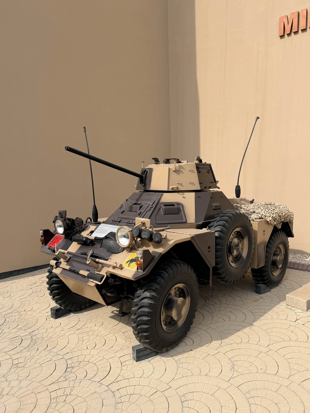 Девочки Гульжан и Зульфия огромные умницы! Очень содержательное повествование от Гульжан и полный севрис от Зульфии