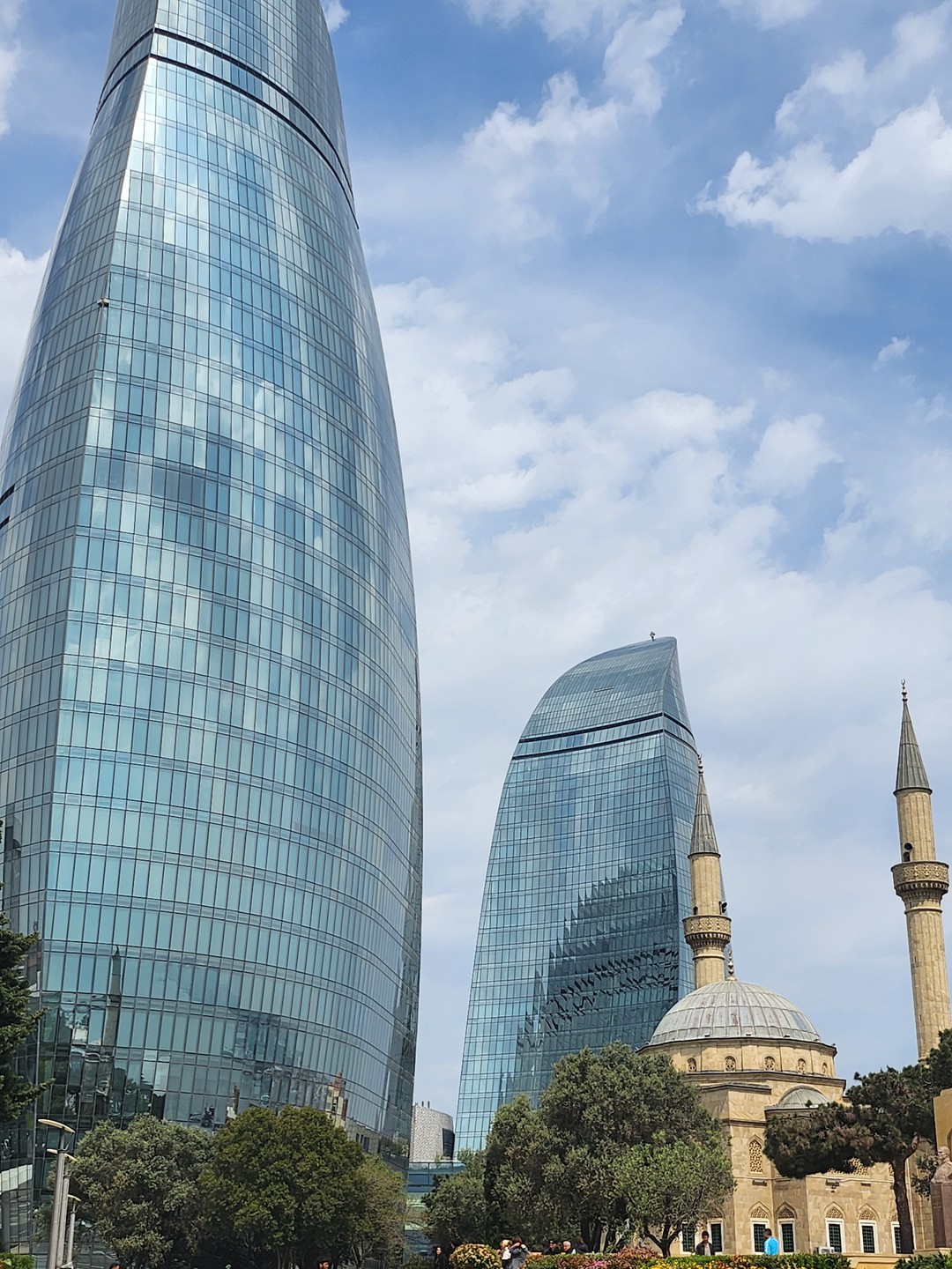 Весь Баку за один день: прогулка по маршруту «Формулы-1» (Юлия)