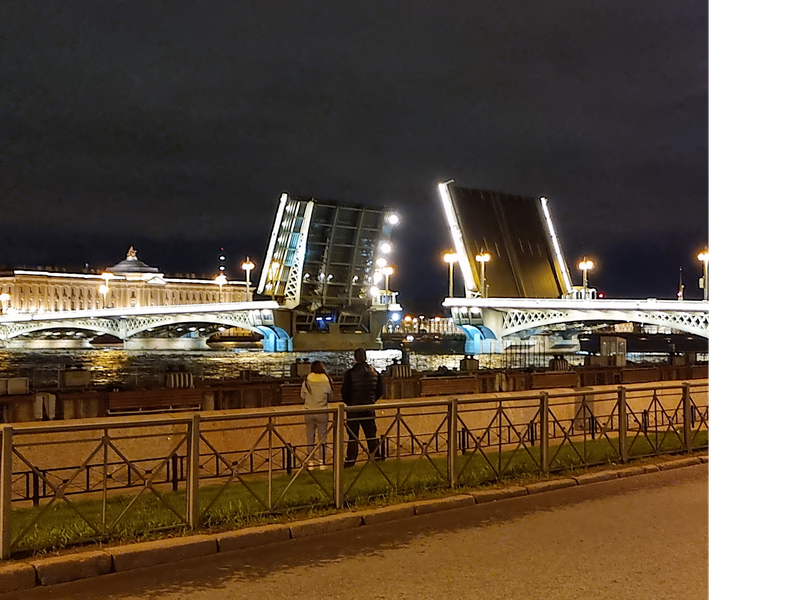 Неспящие в Петербурге – индивидуальная экскурсия