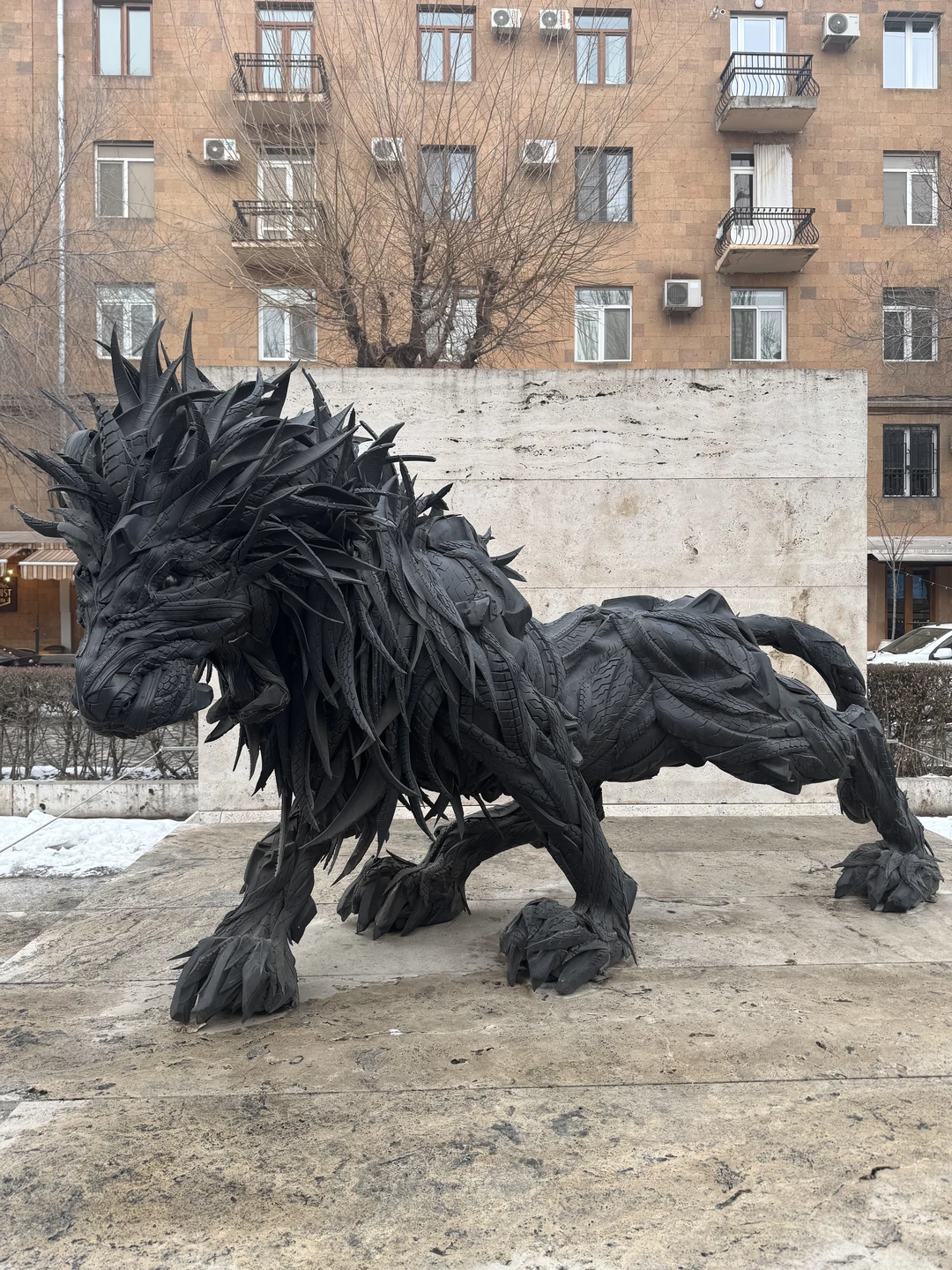 Гурген провел для нас прекрасную экскурсию, его горящий интерес к своей стране и ее истории действительно