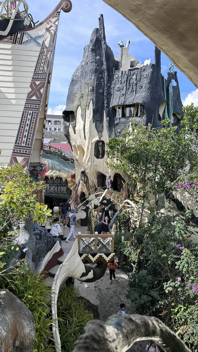 С Диной мы провели вместе целый день и на протяжении всего нашего путешествия не было скучно