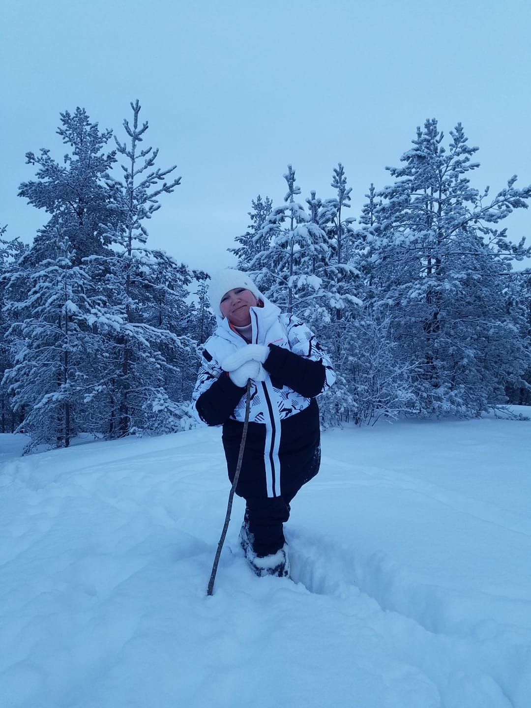 Путешествие на Урозеро удалось! Все началось ранним утром! Катюша, большая умница! Организовала удобную большую машину, чтобы