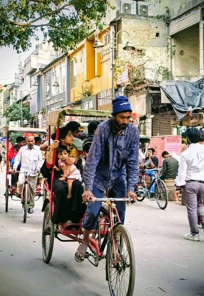 Получили огромное удовольствие от экскурсии и общения с гидом Тарун. Когда человек говорит и прекрасно шутит