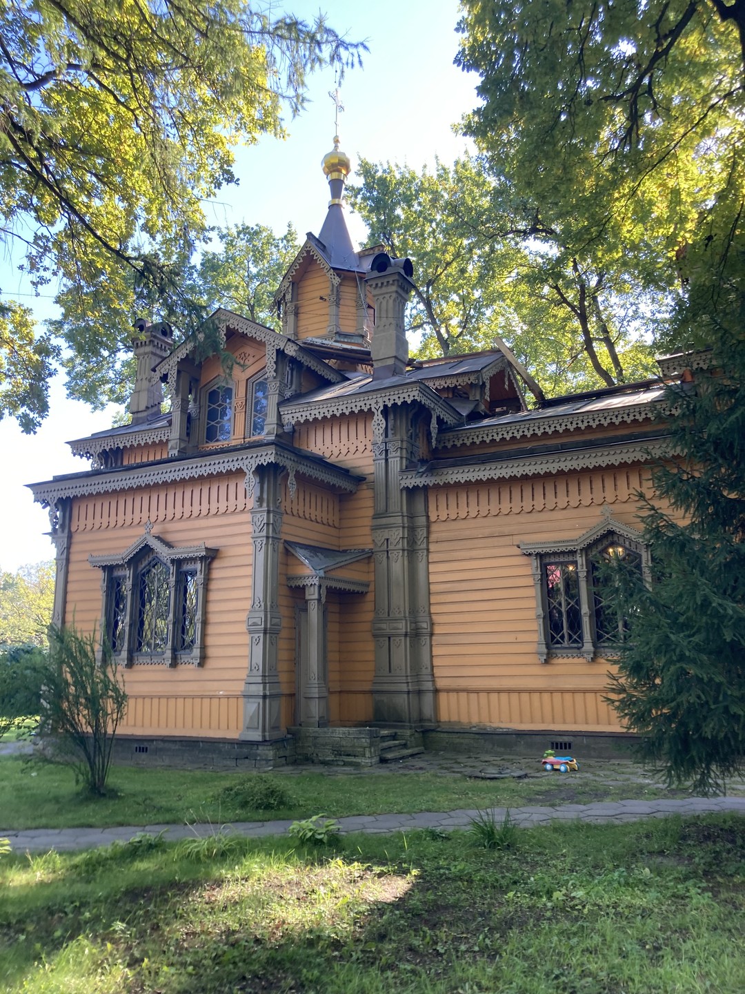 Экскурсия понравилась! Всегда мечтала побывать в этом районе Петербурга! Вячеслав интересно рассказывал и показывал много фотографий.