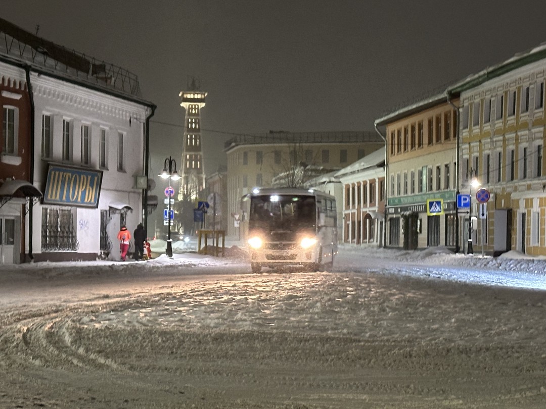 Еры и яти. Купцы и бурлаки (Анна)