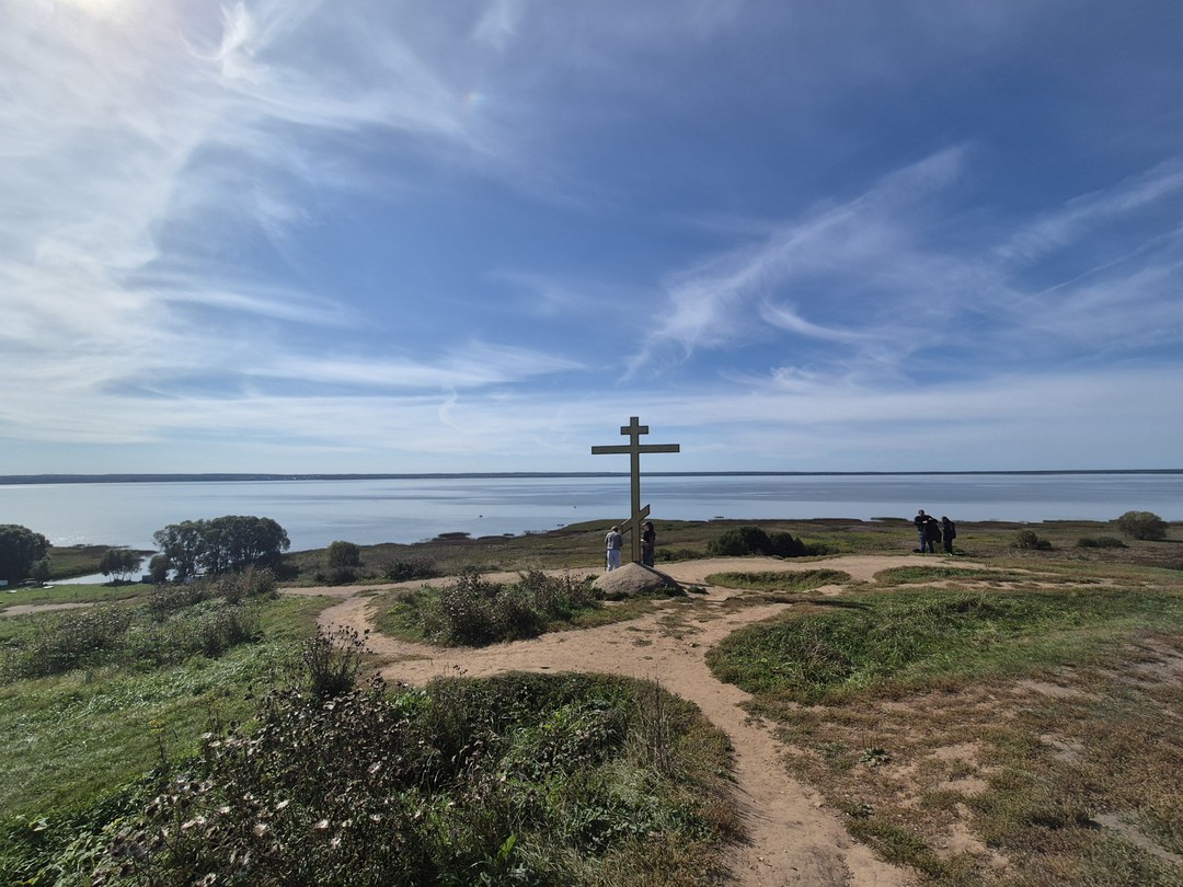 Экскурсия очень понравилась! Анна рассказывает интересно, захватывая исторические, религиозные и культурные аспекты истории города. Приятная в