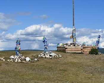 Дорога в Монголию через Тункинскую долину, 13 обо, визит в юрту