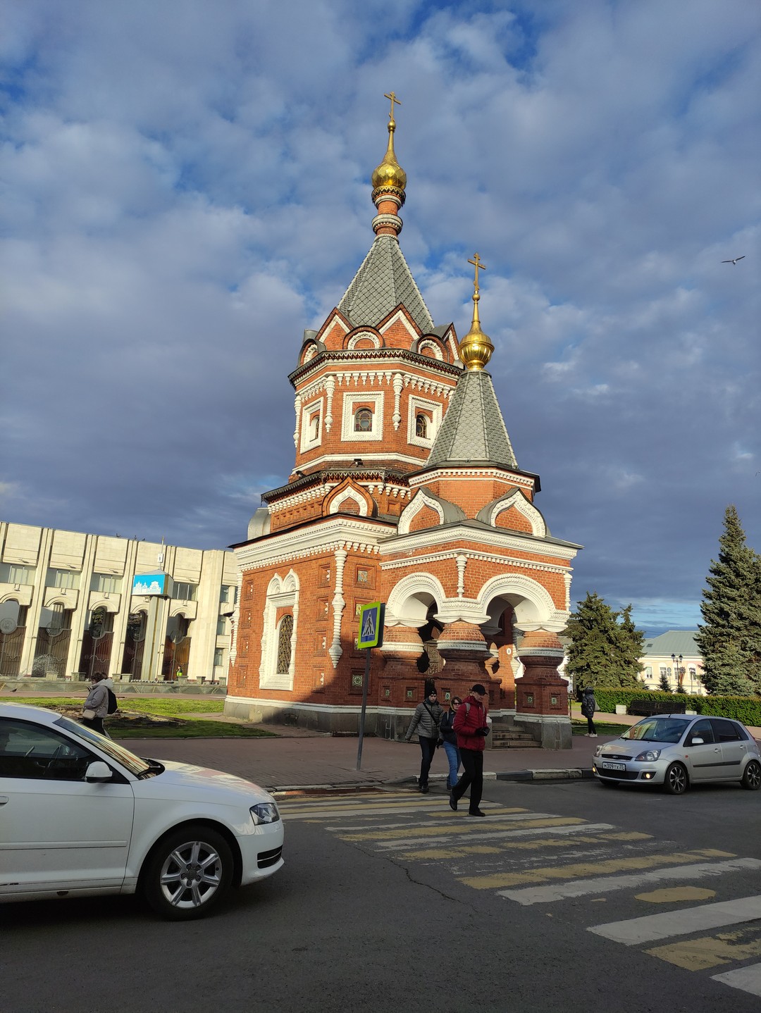 Вечерний Ярославль «под градусом» (Ольга)