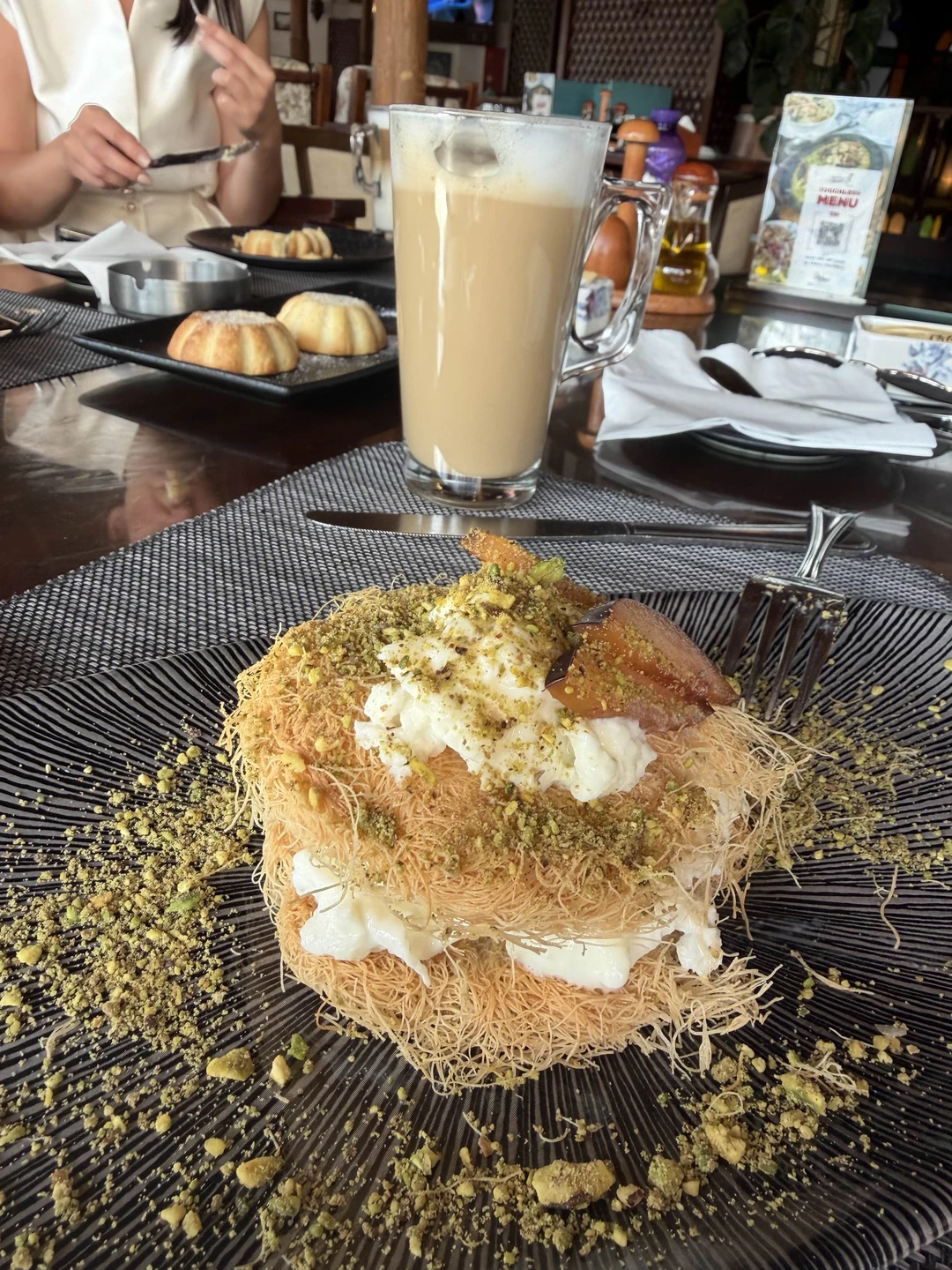 Невероятная экскурсия, показали самые красивые места, гидша всегда шла на встречу и закрывала все вопросы. Очень