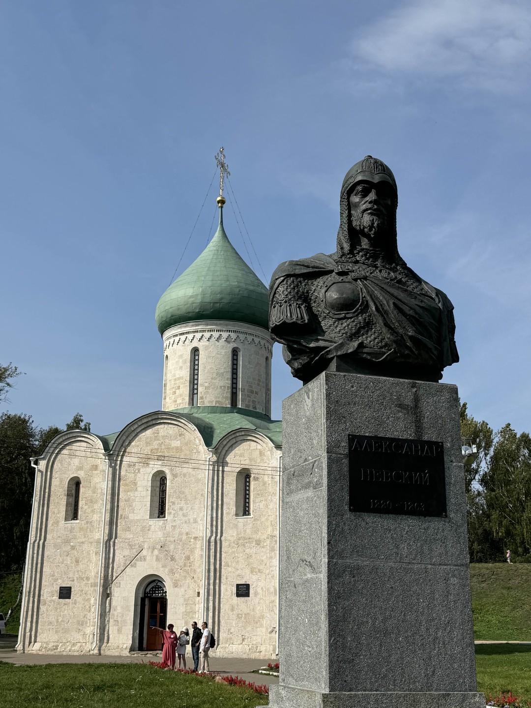 Еще раз большое спасибо нашему гиду Галине! Ее можно слушать бесконечно! На все наши вопросы она