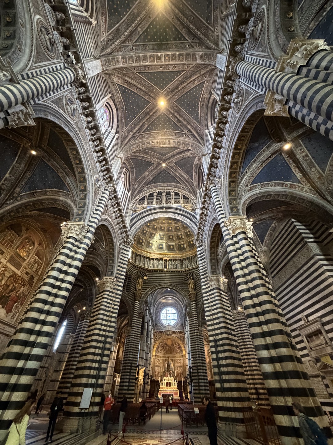 Ирина провела великолепную экскурсию для нашей семьи! С удовольствием познакомились с местными традициями, символами и обычаями