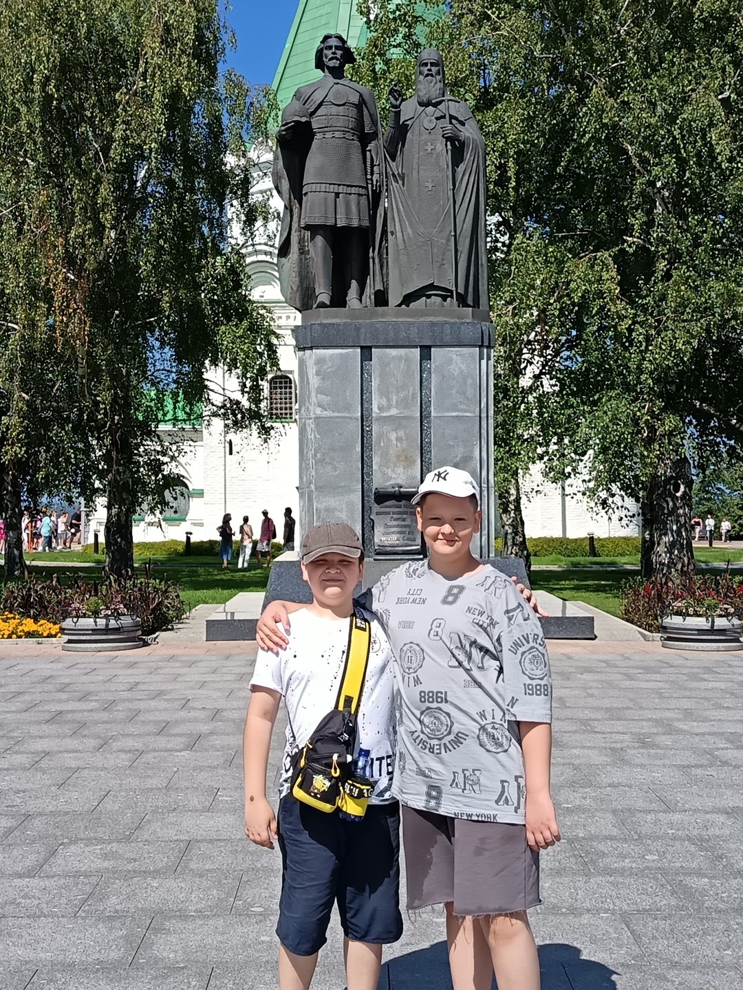 Спасибо огромное Анастасии, это было интересное путешествие по Нижегородскому кремлю! Мы были с детьми 11 лет,