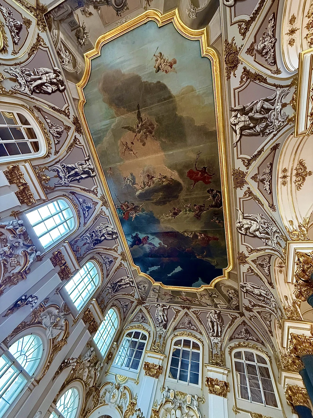 Эрмитаж. Знакомство (Елена)