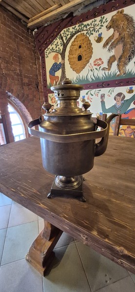 Замечательная экскурсия! Посетили ее с мужем 10.03.26. Так вышло, что у нас она прошла индивидуально, были