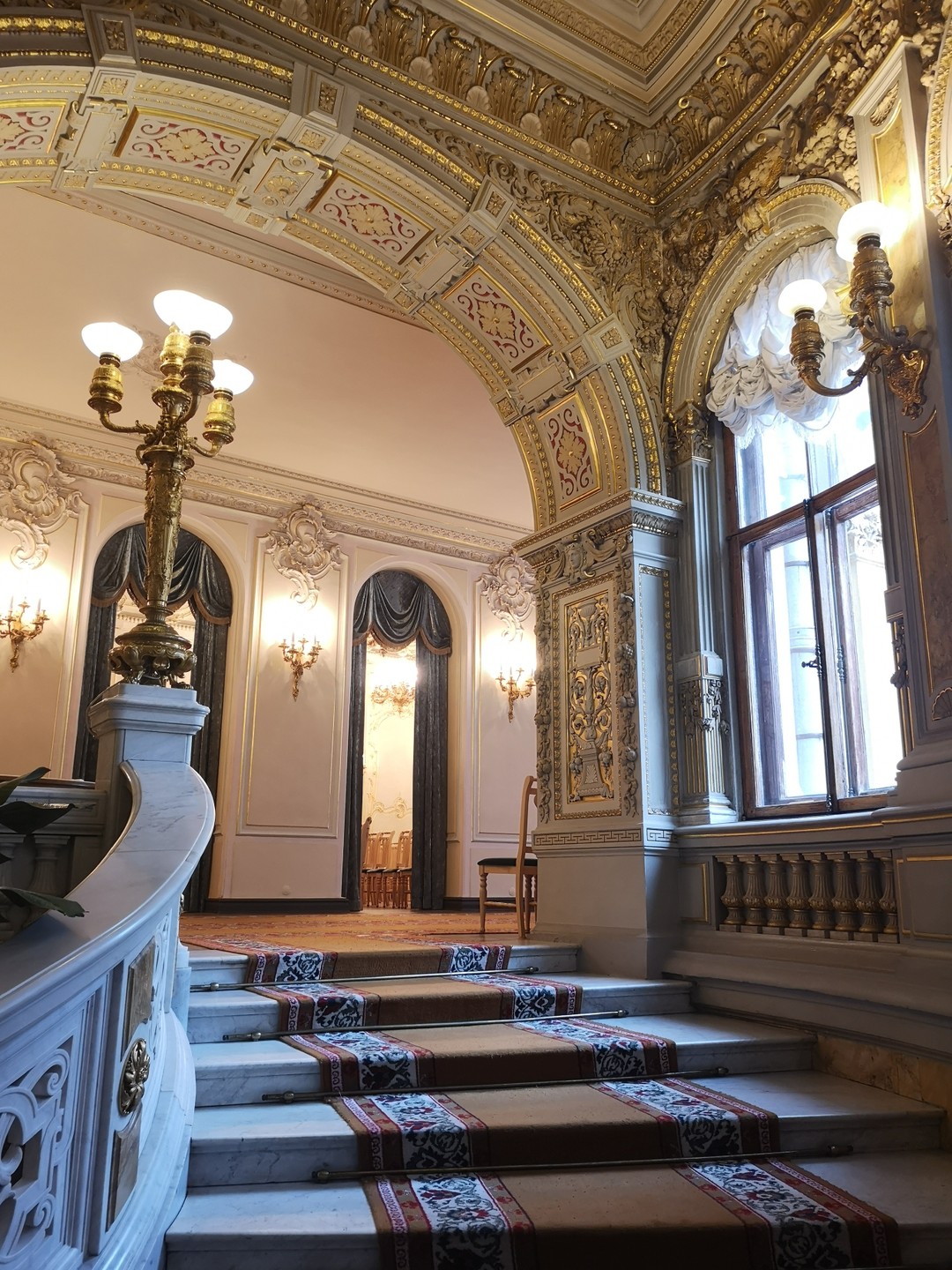 Групповая экскурсия «Дворцовый Петербург» (Галина)