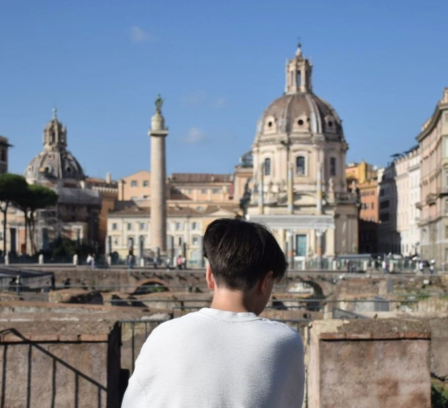 Мадияру спасибо за интересную и нескучную экскурсию! За время нашей прогулки по самому центру древнего города