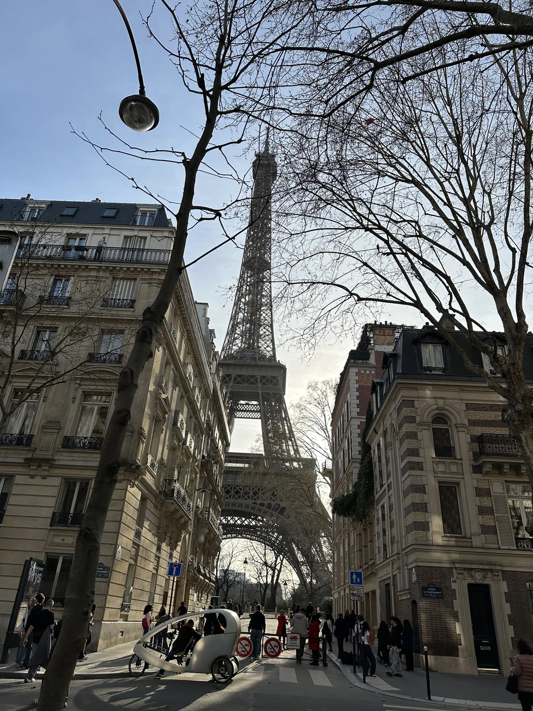 Экскурсия была очень интересная! Узнали много нового и посетили основные достопримечательности Парижа. Экскурсовод была очень приятная