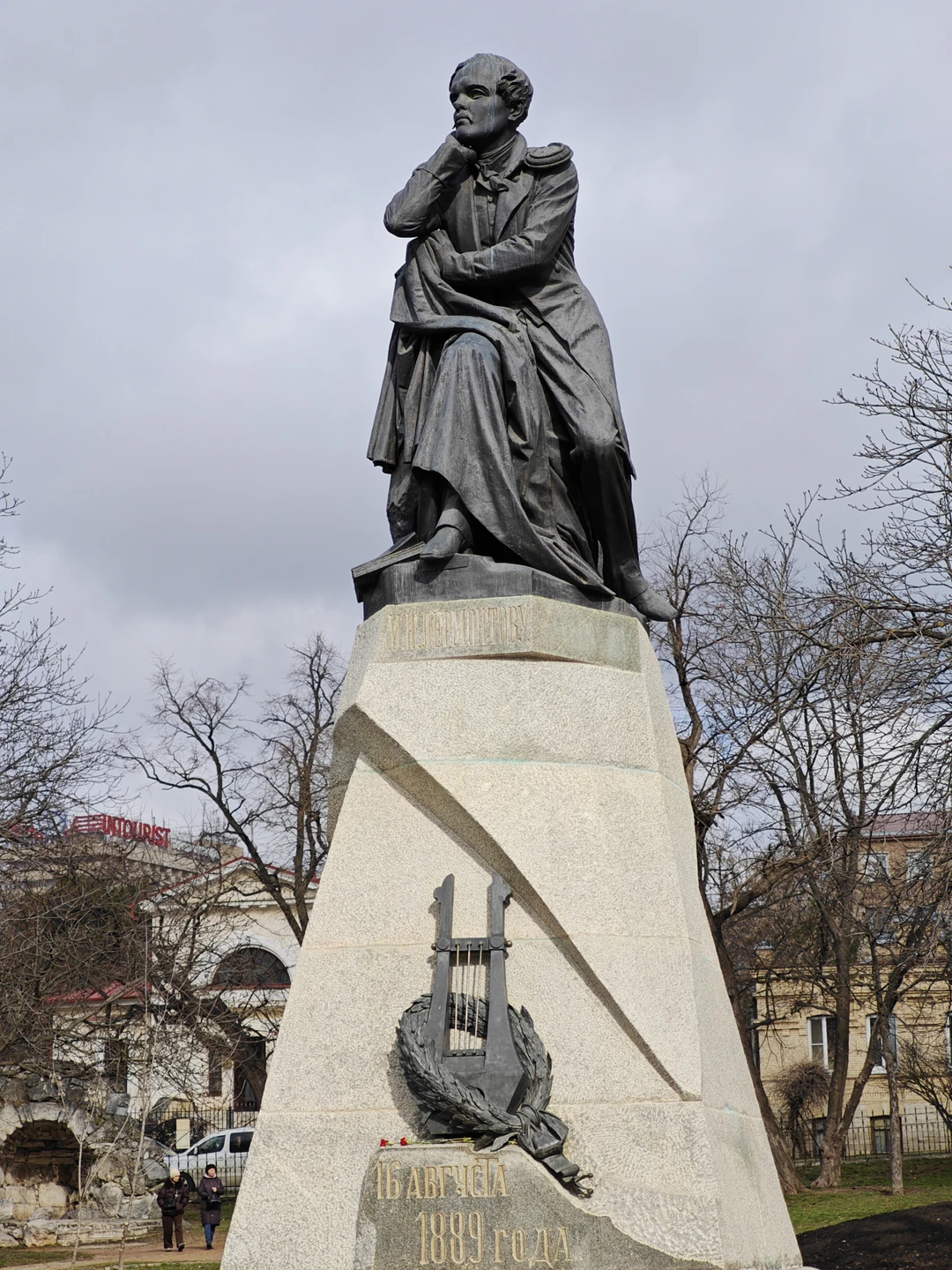 Отлично провели время во время экскурсии со Станиславом. Увидели все, и даже больше. Очень удобный формат
