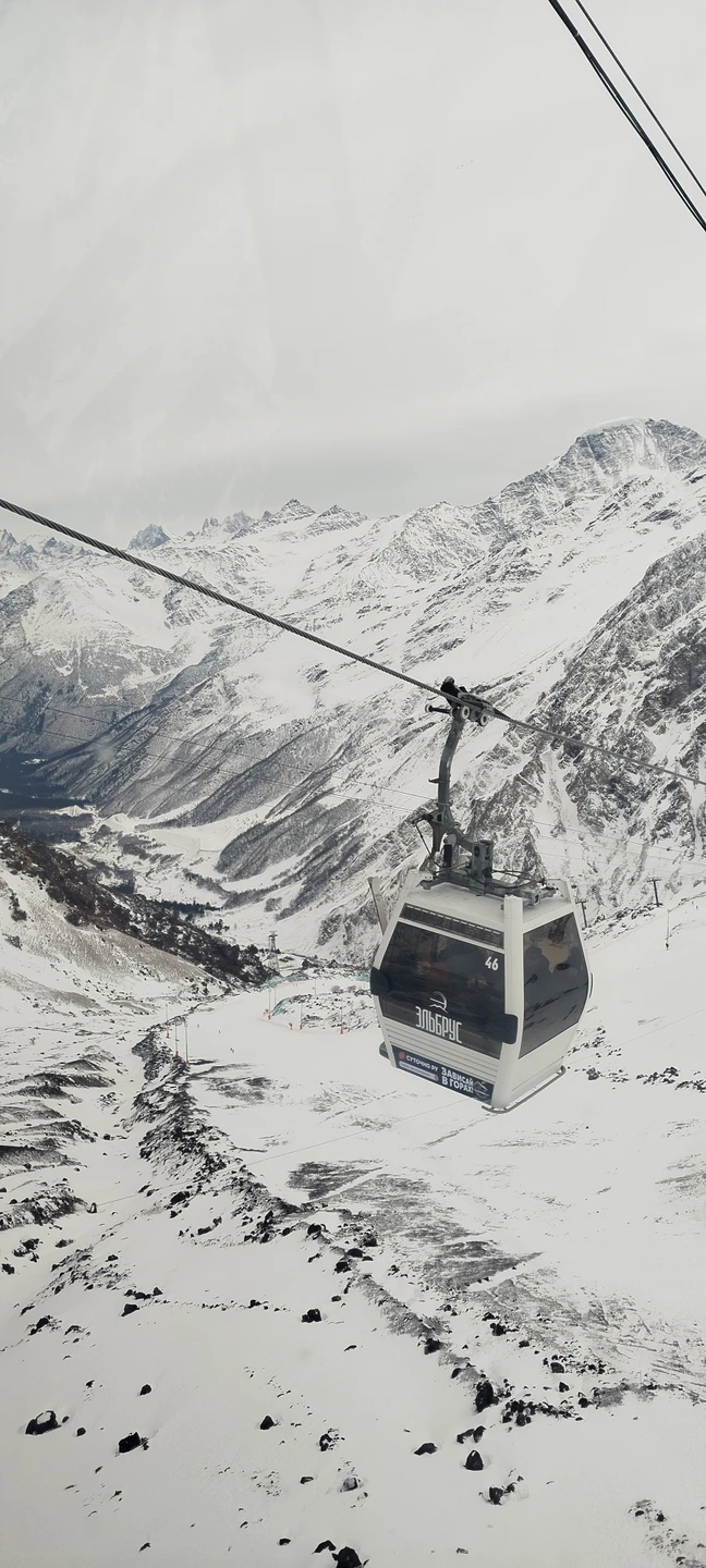 Уже не первый раз обратились к Альберту за турпоездкой по Кабардино-Балкарии, решили на Эльбрус, всё пошло