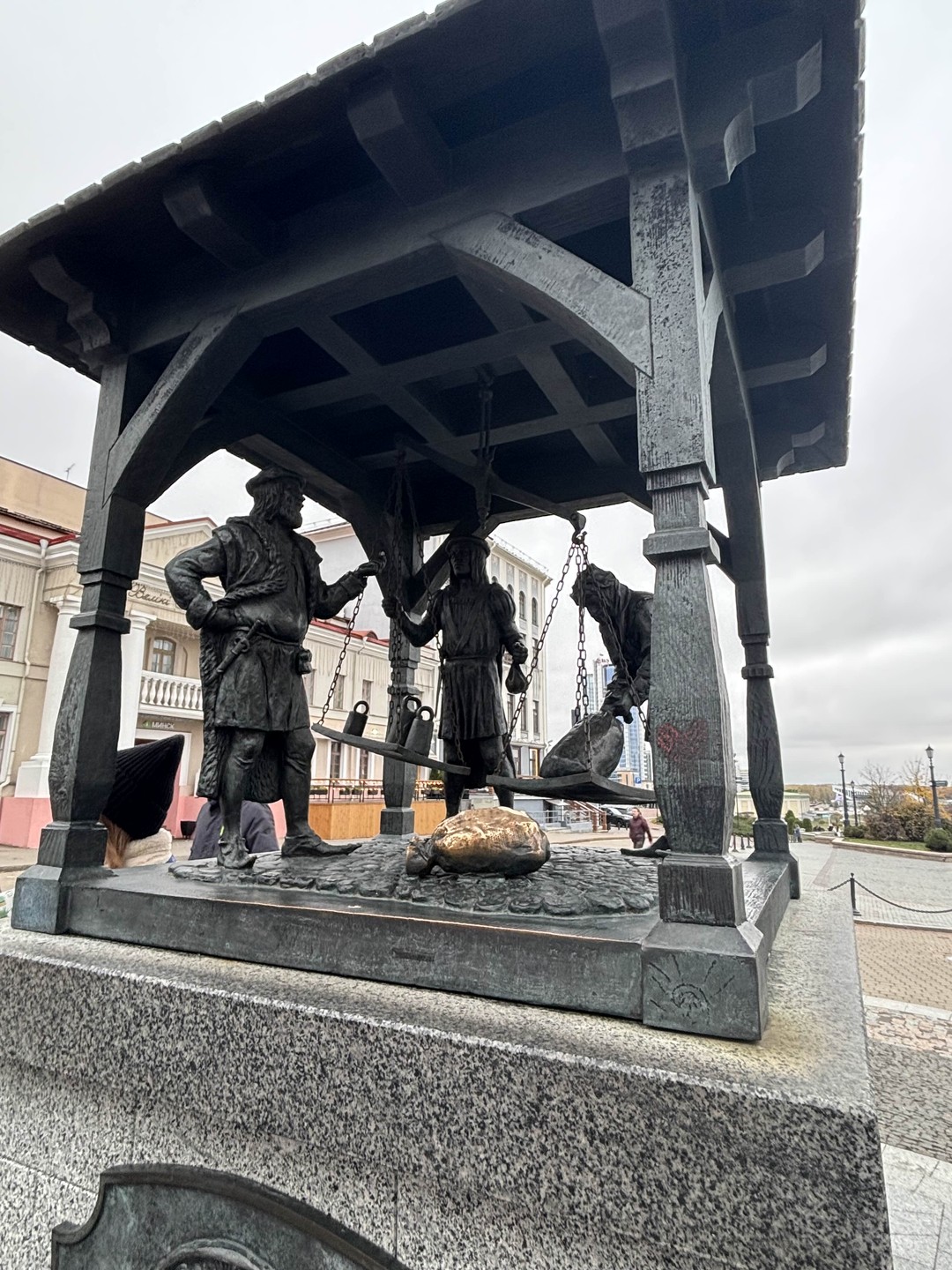 Знакомство с Минском: обзорная групповая экскурсия (Валентина)