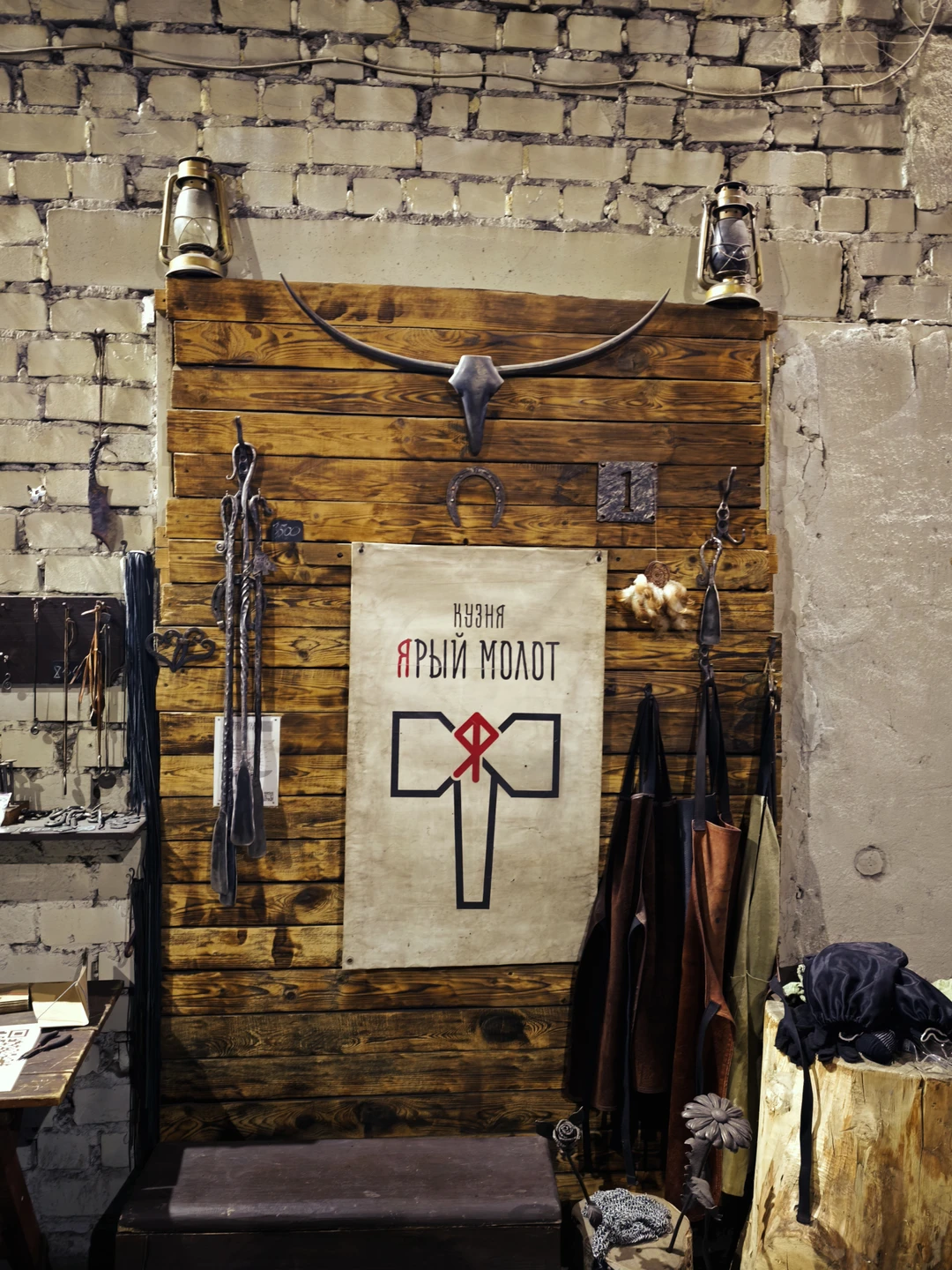 Лучшая экскурсия. Спасибо большое кузнецу Михаилу. Время пролетело незаметно. Очень познавательная вступительная часть. Дети просто в восторге