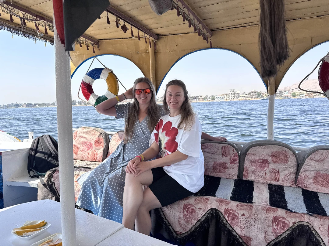 Очень ответственный и порядочный организатор. У нас была индивидуальная экскурсия на двоих, нас забрали из отеля