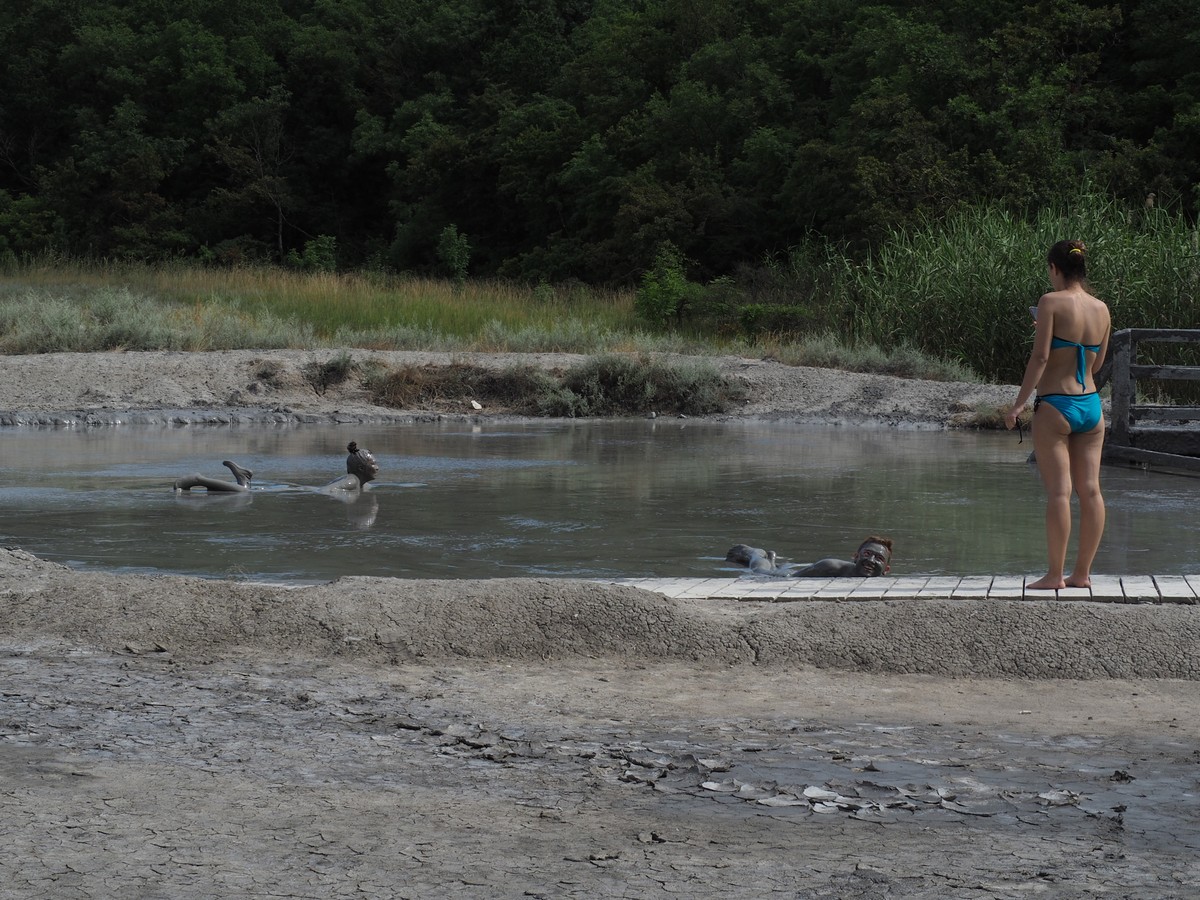 Вулкан Шуго, грязевые ванны и конная прогулка (7/7)