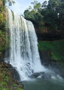 Водопад Дамбри