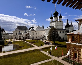 Ростов Великий, Ярославль