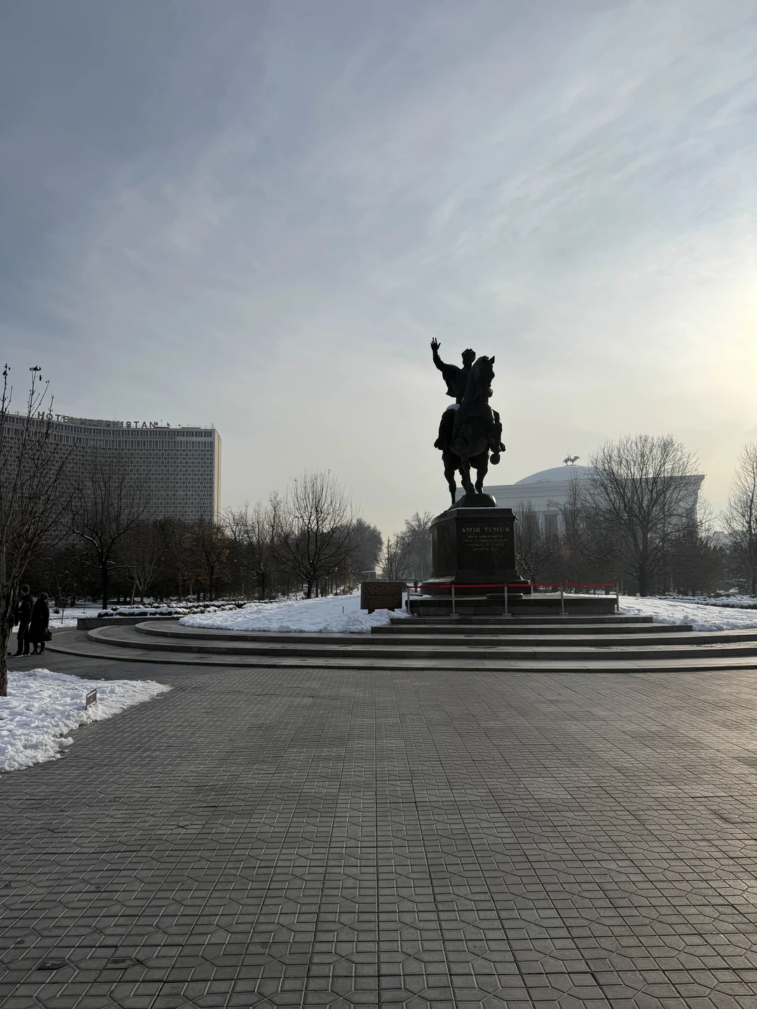 Сегодня посетила ознакомительную экскурсию, несмотря на то что группа не собралась и я была единственным участником