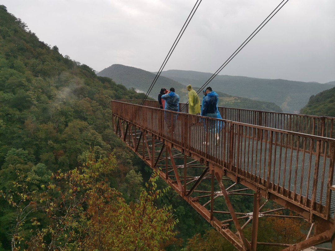 Идея маршрута замечательная, особенно для тех, кто хочет полюбоваться красотами кавказской природы и отдохнуть от городской