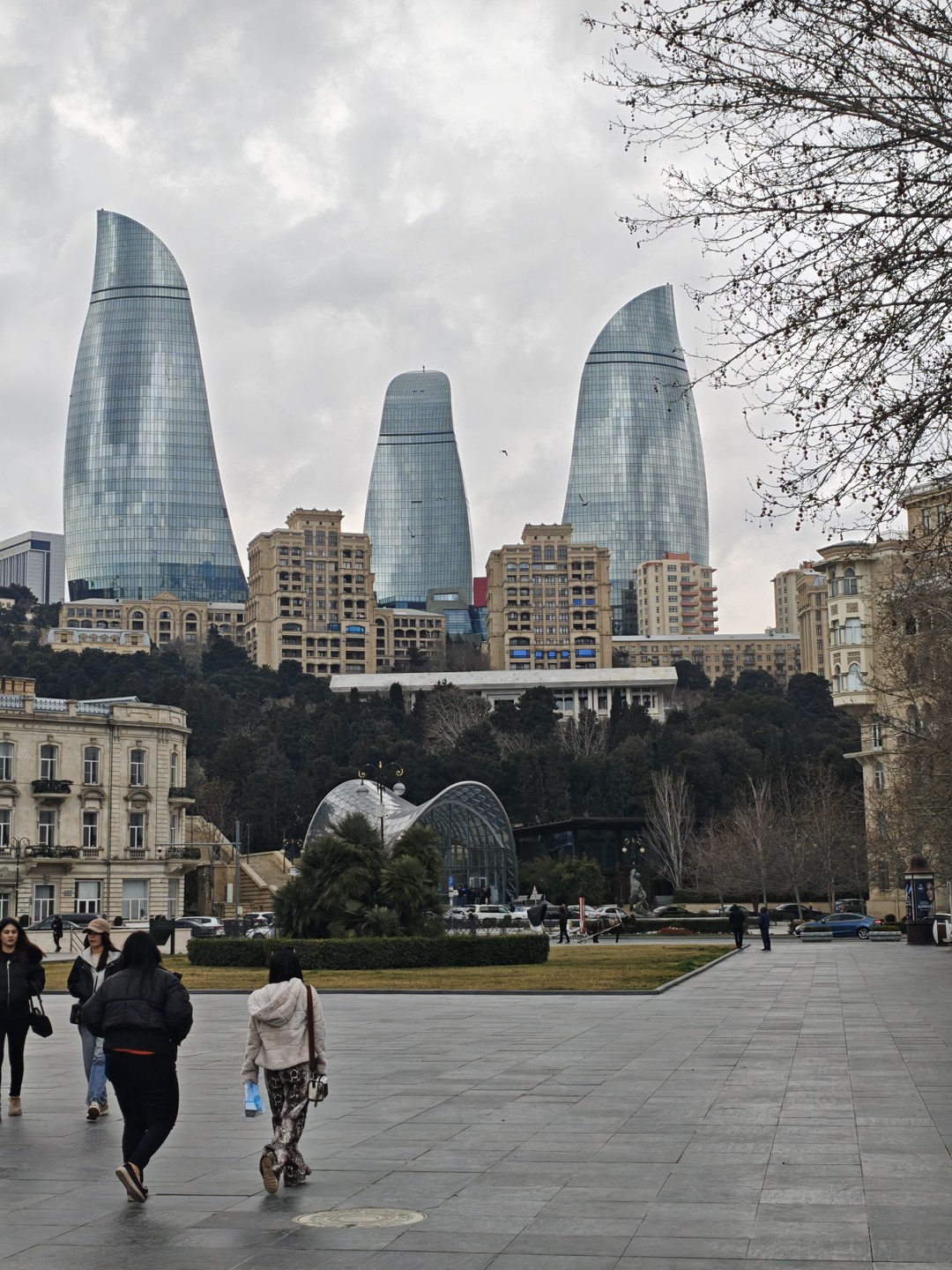 Большое спасибо Лии за экскурсию! По времени экскурсия длилась почти 6 часов, но время пролетело не