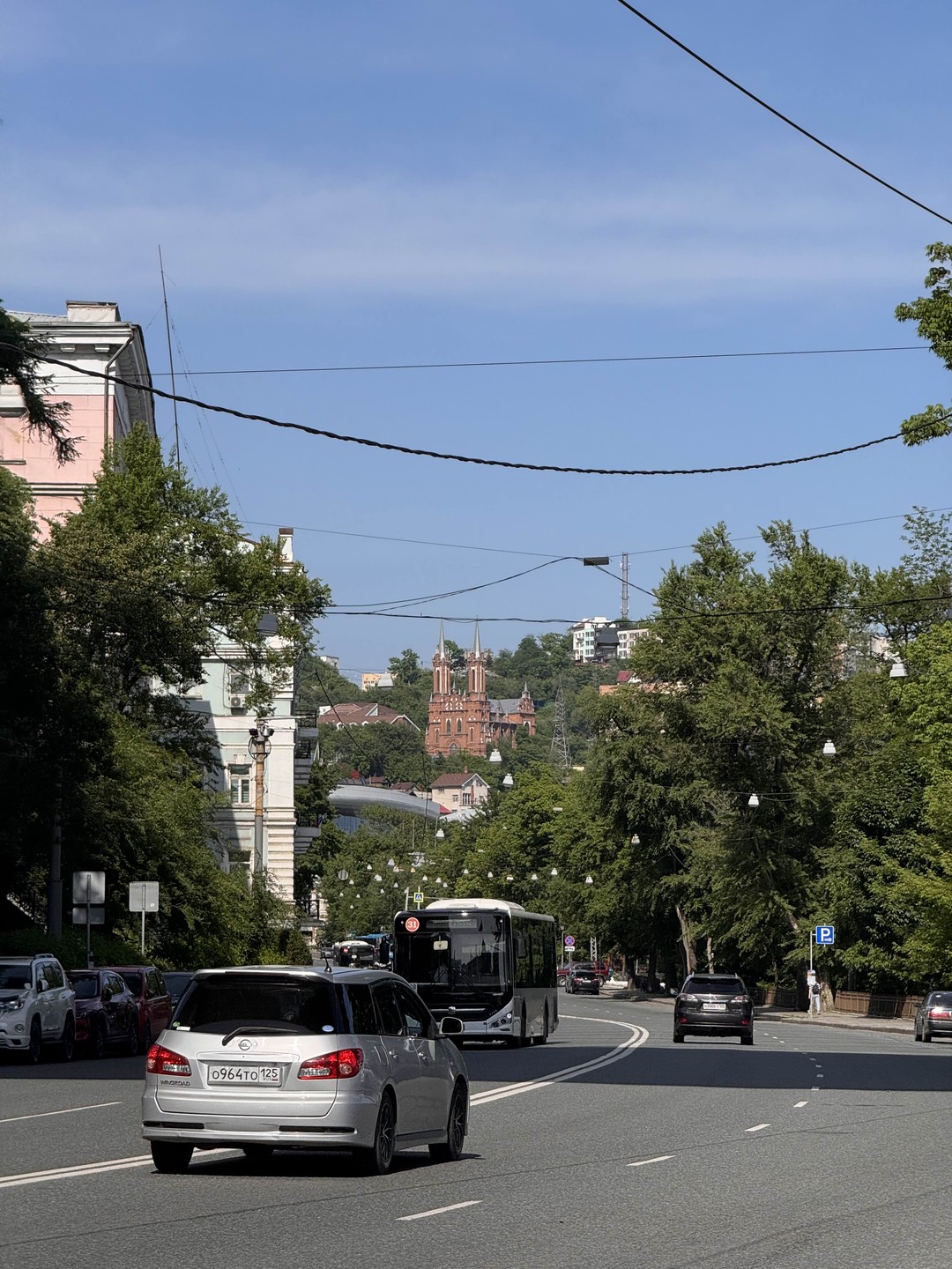 Экскурсия с Анатолием это, пожалуй, лучшее, что мы увезем из Владивостока, потрясающая понятная и логичная подача