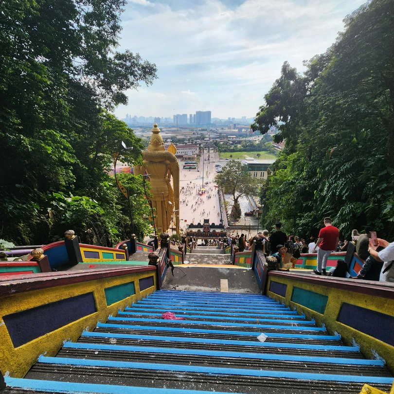 Пещеры Бату, река светлячков и серебристые обезьяны за 1 день (Арина)