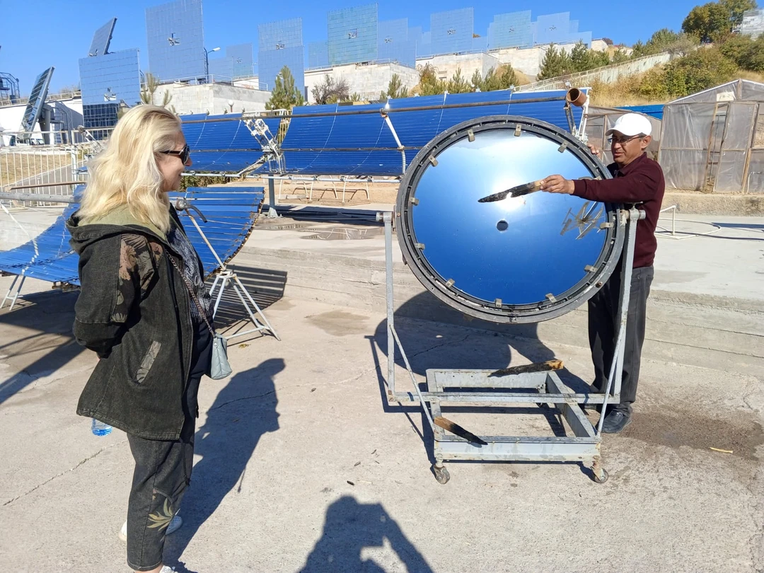 Изначально, ещё в процессе бронирования, Сиявуш расположил к себе своим вниманием, своевременными ответами на вопросы, конкретными