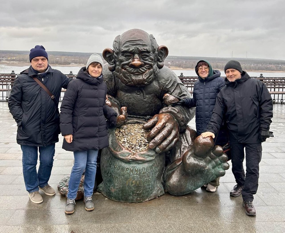 Мне 60 лет. . Много где был и много что слушал. . Но интереснее экскурсии по