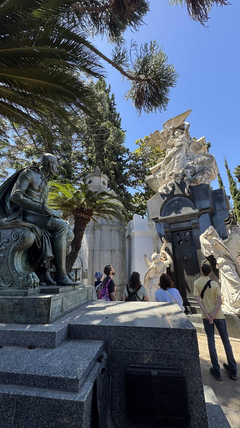 Были на экскурсии у Ксении 23.11, все прошло чудесно, Ксения - очень профессионально и интересно рассказывает