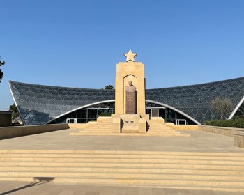 Баку и огни Апшерона