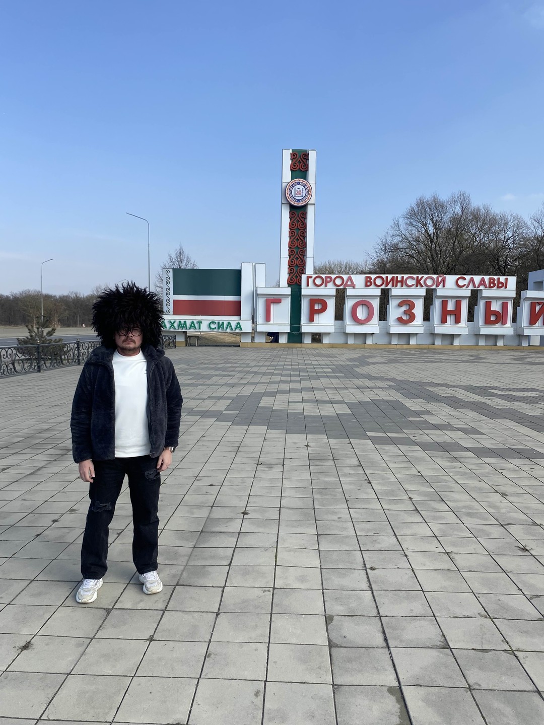 Расул,шикарный гид! Сама экскурсия прошла на высочайшем уровне! Комфортабельный автомобиль,шикарные виды и отличное настроение. Благодарю вас