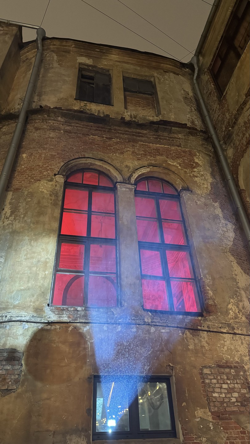 Ночной креативный Петербург на «мини купере». Арт и бары (Катерина)