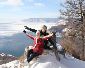 Листвянка, Камень Черского и Байкальский музей