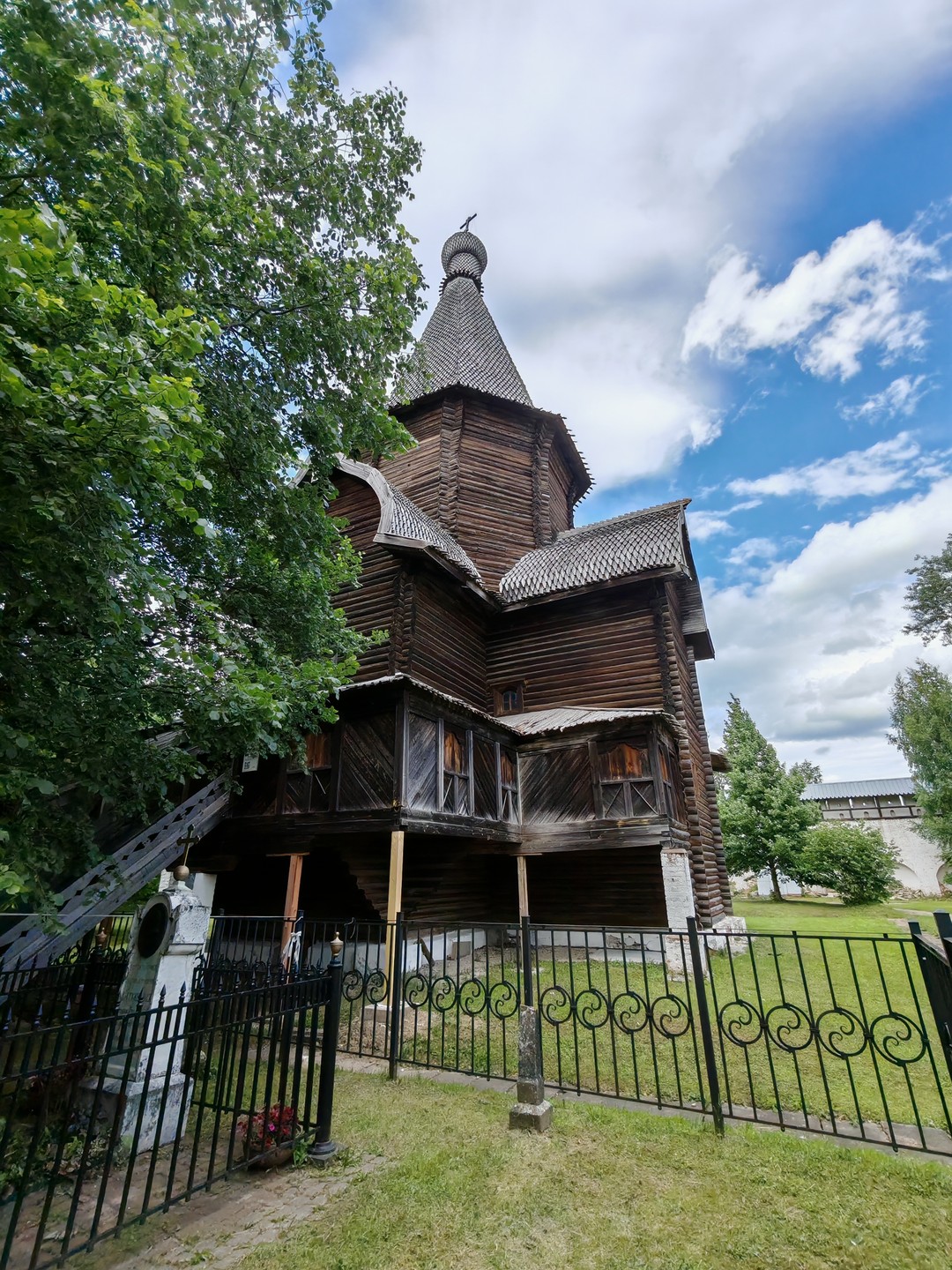 Ольга великолепно владеет материалом, маршрут продуман до мелочей, получили много положительных эмоций. Спасибо!