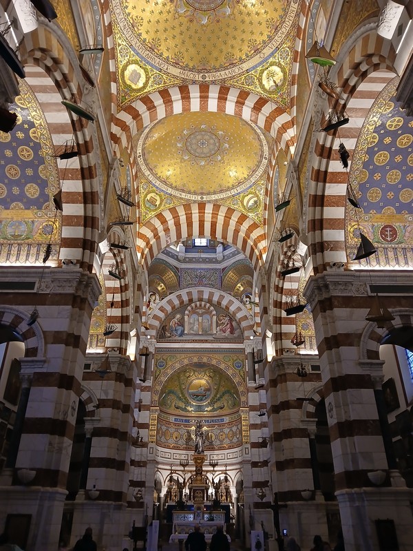 Марсель - современный Вавилон