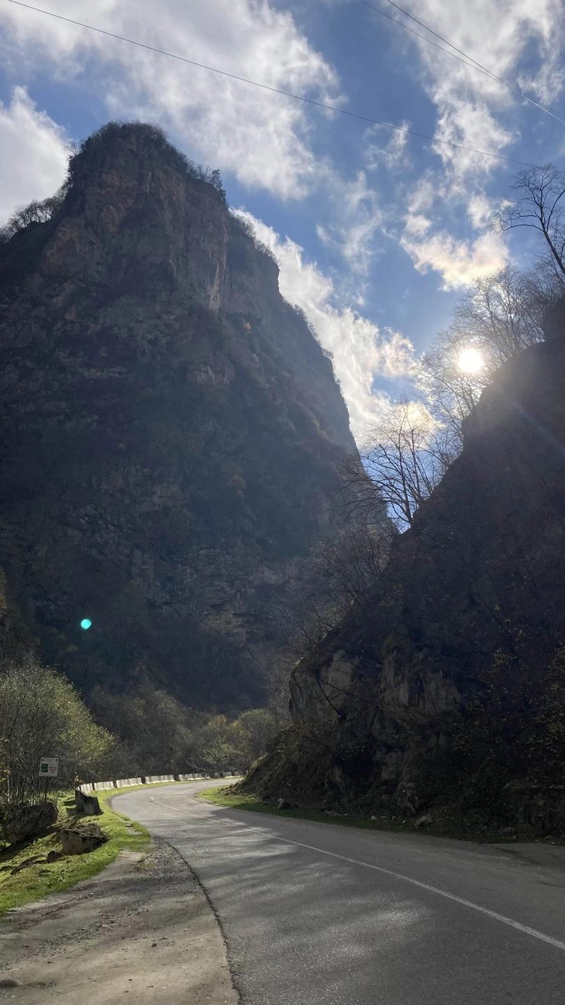 Очень удобно отправиться в путешествие когда ты без группы!